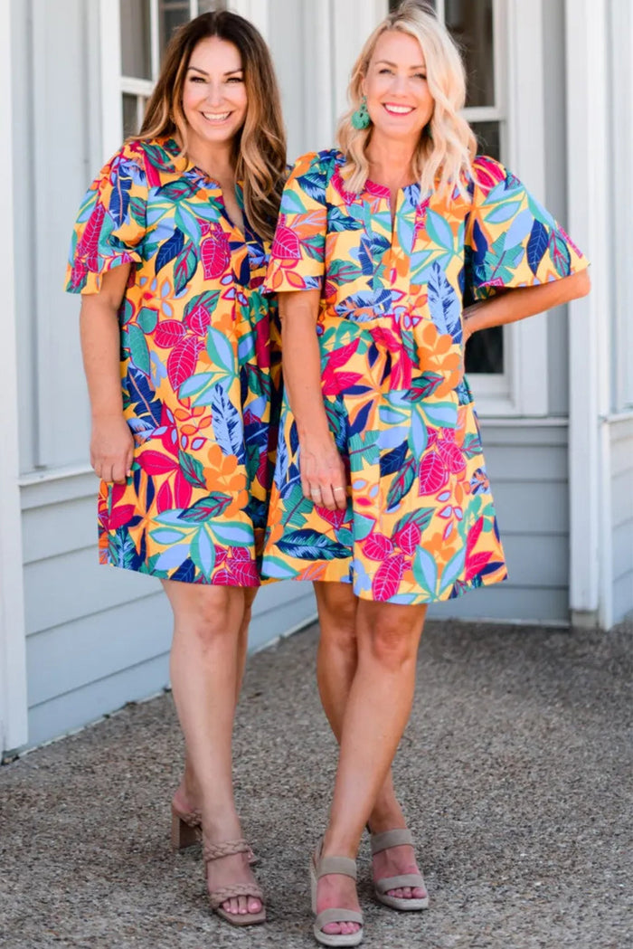 Multicolour Plus Size Leafy Print Split Neck Short Sleeve Shift Dress - Size/Plus Dresses/Plus Mini Dresses