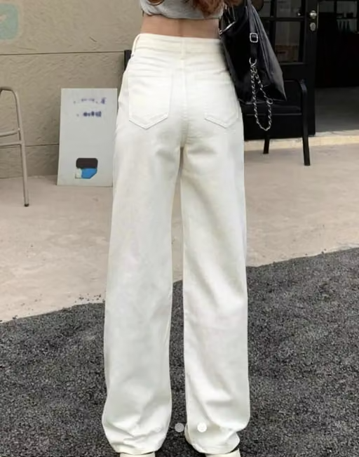 WIND White Denim Straight Jeans – Applique Detail Women's Jeans