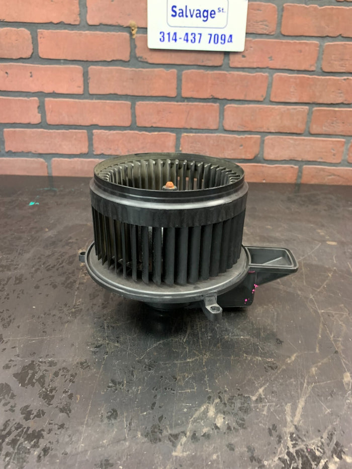 2011-2013 JEEP GRAND CHEROKEE A/C HEATER BLOWER MOTOR ASSEMBLY GENUINE OEM