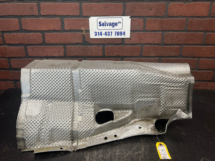 2012-2018 AUDI A6 S7 FWD 2.0L CENTER EXHAUST HEAT SHIELD COVER PLATE OEM