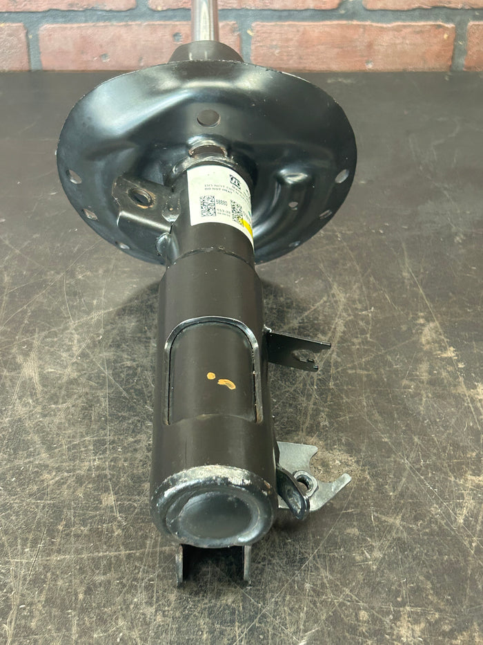 2016-2020 HONDA FIT FWD FRONT RIGHT SIDE SHOCK STRUT ABSORBER & COIL SPRING OEM