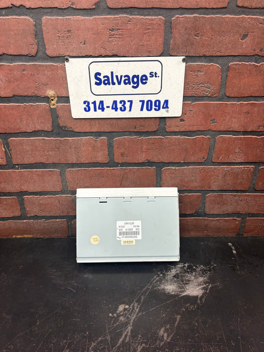 2010 Challenger SRT8 OEM Kicker Amplifier 5035022AE