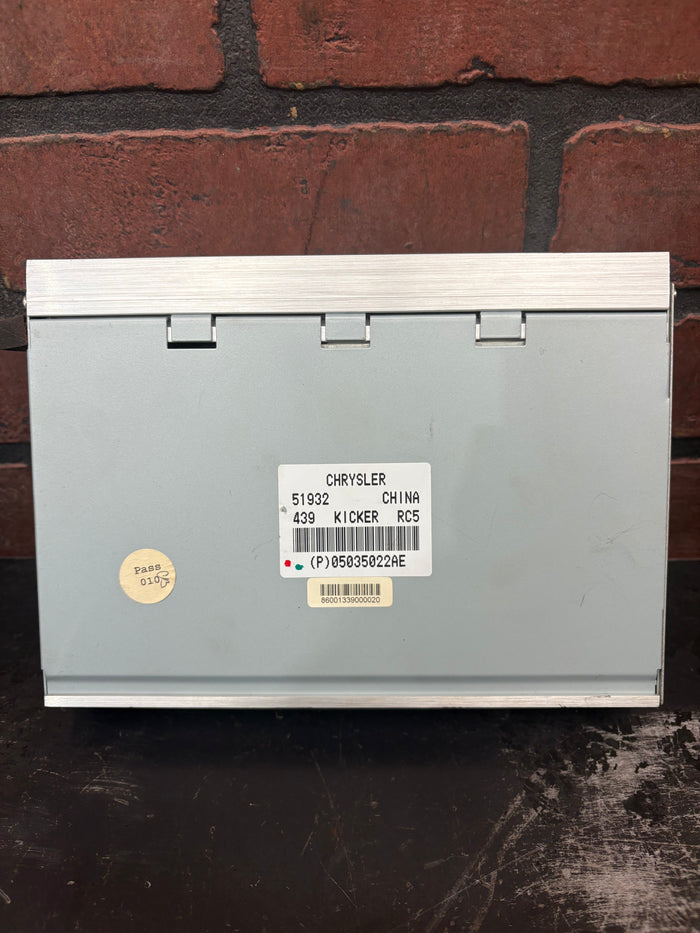 2010 Challenger SRT8 OEM Kicker Amplifier 5035022AE