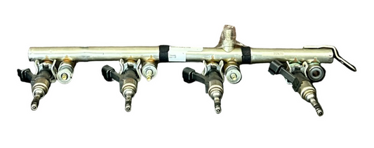 2015-2020 GMC Yukon Denali Passenger Right 6.2 Fuel Rail Pipe Injector 12658038