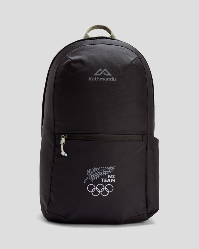 b2305_oz7_nzoc_range_axon_everyday_backpack_18l_nz_team_black_a_1756683788000