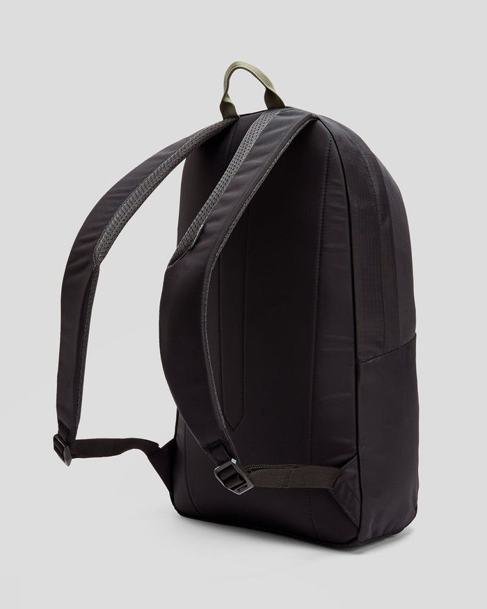 b2305_oz7_nzoc_range_axon_everyday_backpack_18l_nz_team_black_e_1756683823000