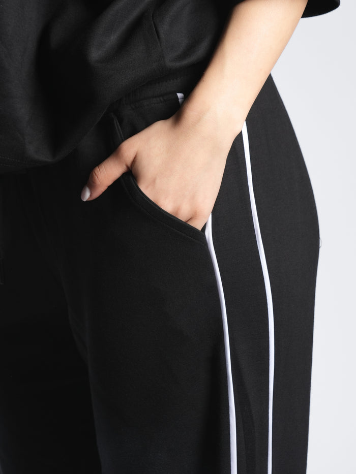 BREATHABLE COMFORTLUX LINED WIDE LEG PANT