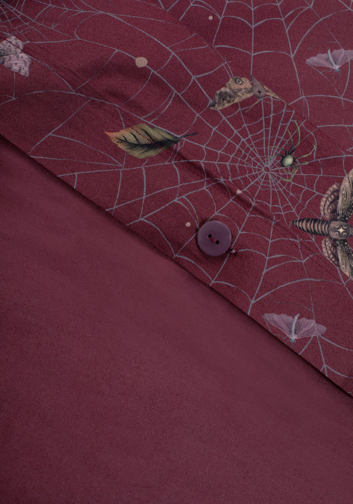 Celia Moth Web Bedding (UK Double)