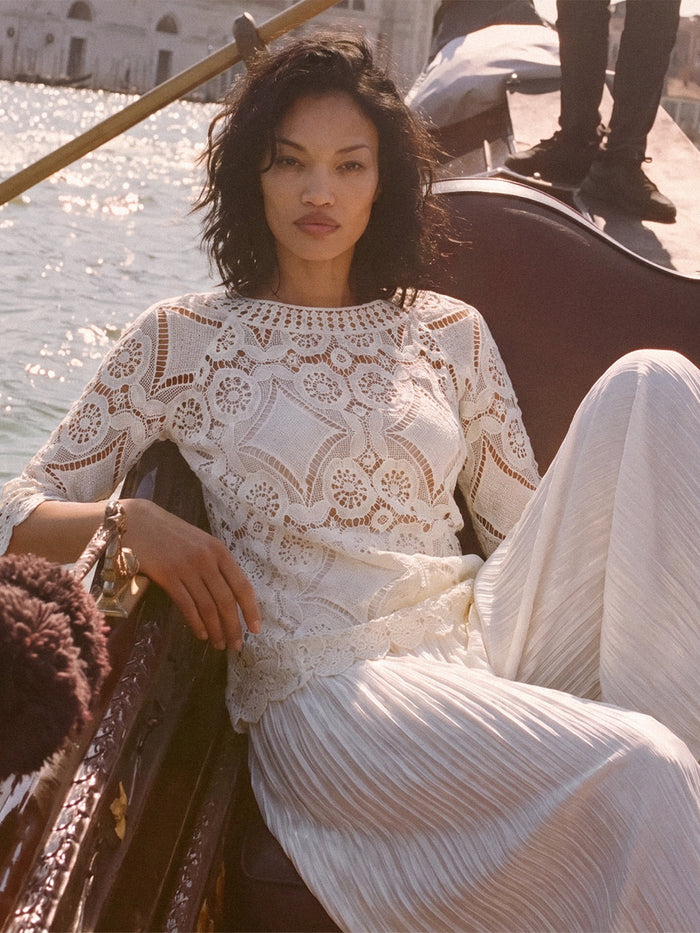 Crochet Lace Cutwork Wave Hem Flared Sleeve Top