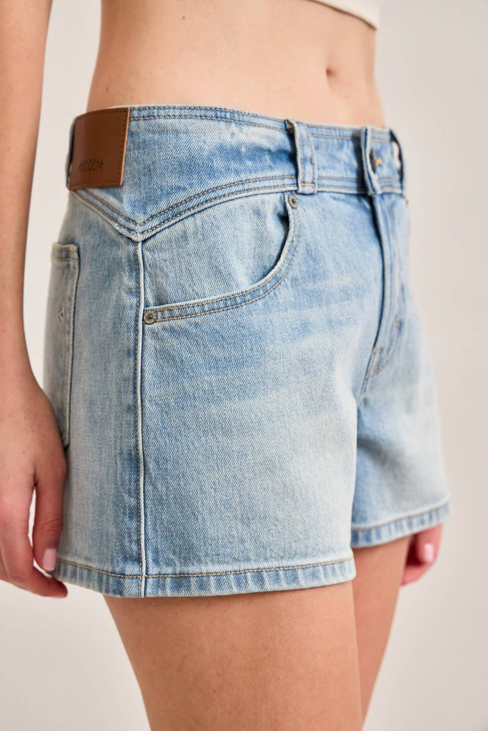 Em Shorts