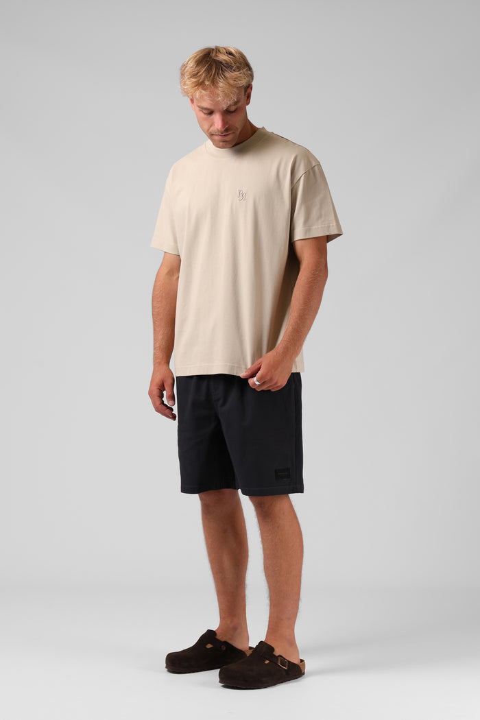 Form Tee - Sand