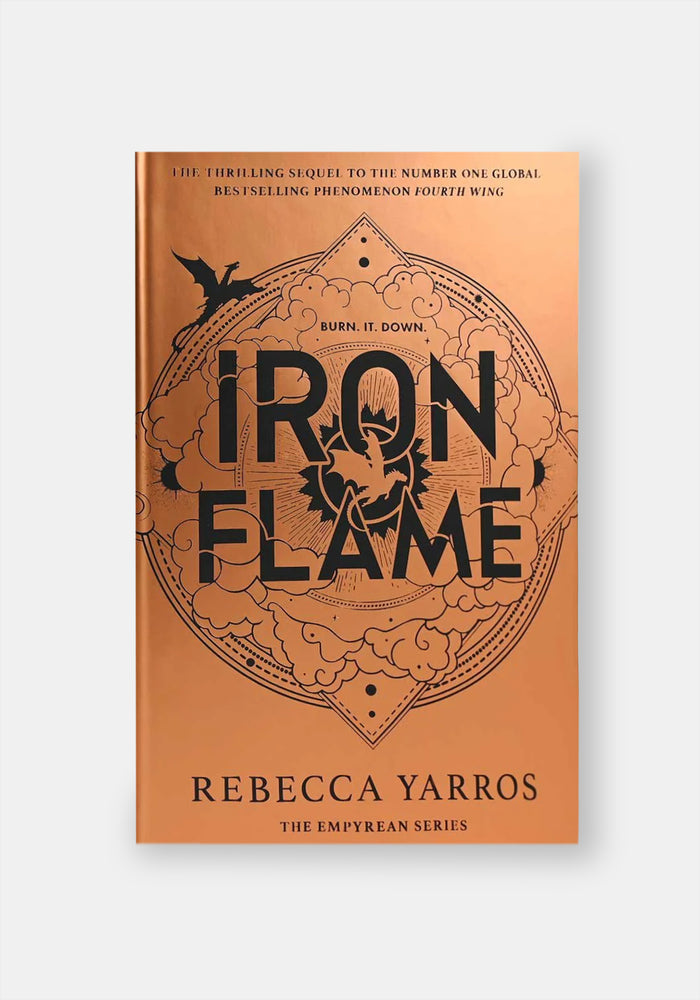 Iron Flame - Rebecca Yarros