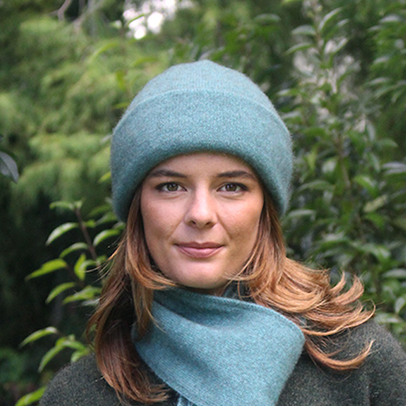 Lothlorian - Plain Beanie (9903)Sage