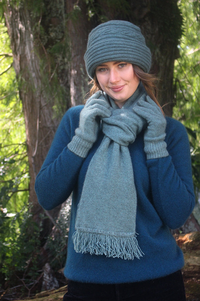Lothlorian- Merino & Possum  Ribbed Clouche Hat