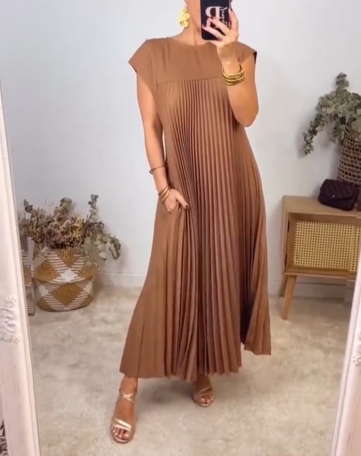 Mara - Robe Plissée Femme avec Détails de Couleur
