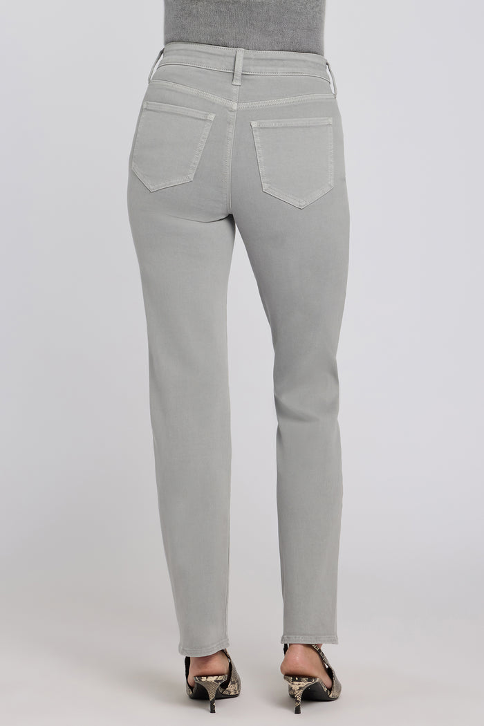 Marilyn Straight Jeans In Petite - Retro Skyscraper