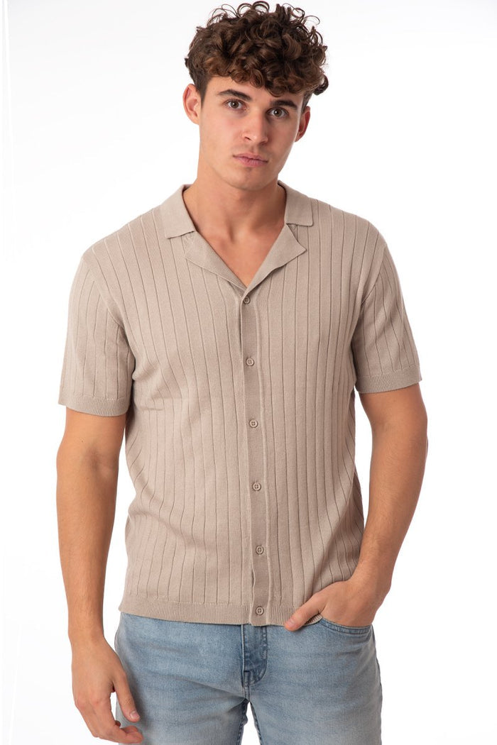 Men's Short Sleeve Full-Button Knit Shirt