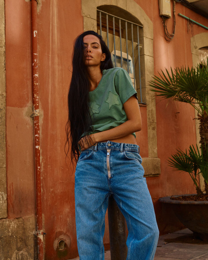 Modelshot / Blue / Detail