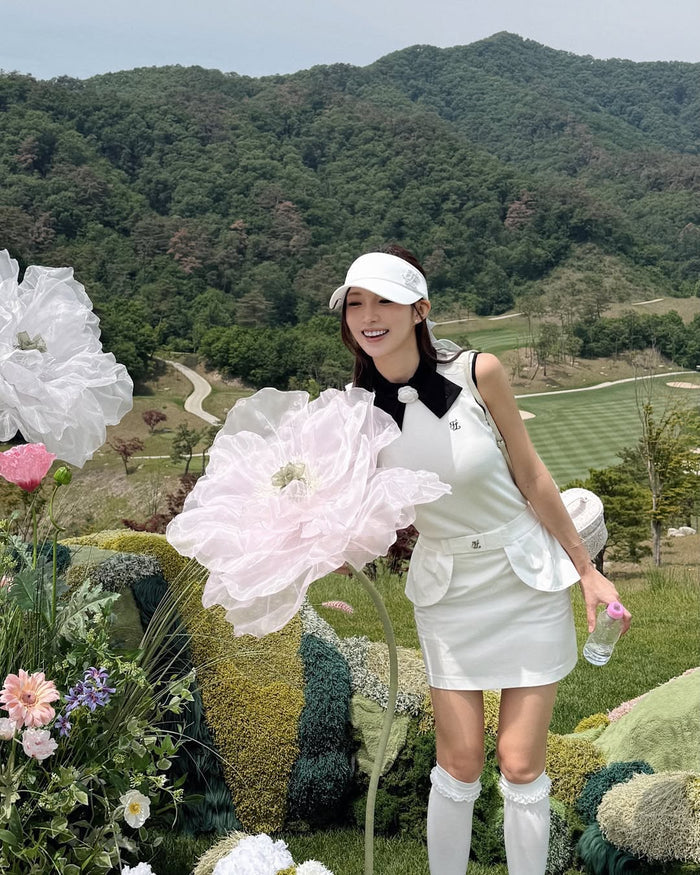 Ribbon Flapped Highwaisted Skirt (White)