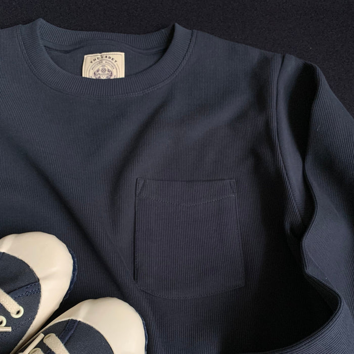 THE CADET HEAVY LONG SLEEVE CREW WITH POCKET - NAVY
