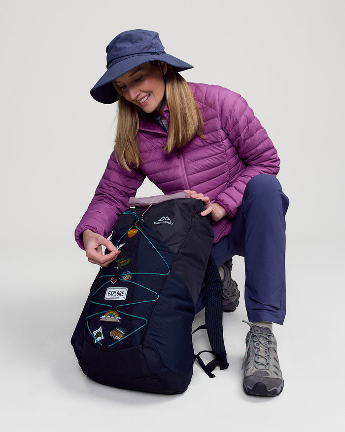 b1612_902_trailhead_pack_35l_black_m_j_1600x2000_2a2e340_1756934134000