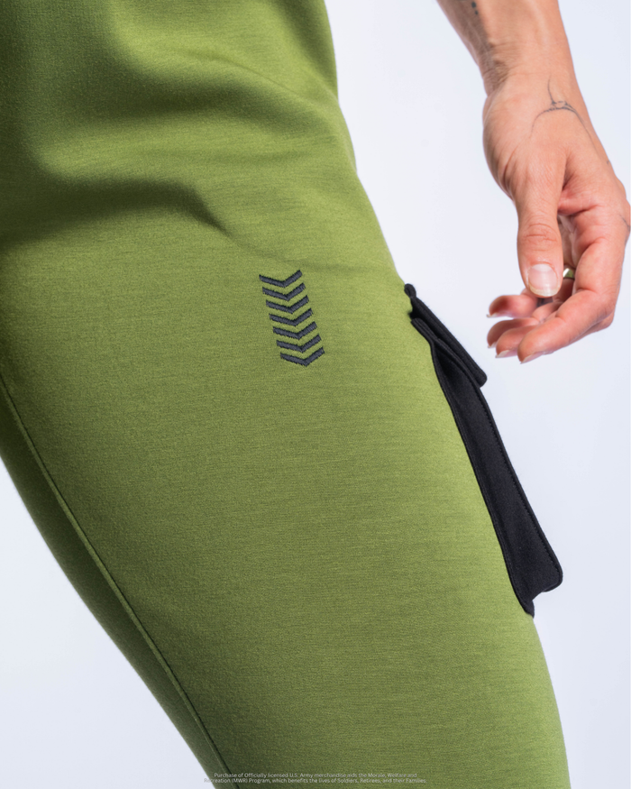 U.S. Army SX-010: WOMENS UTILITY TRAINING CARGO JOGGER