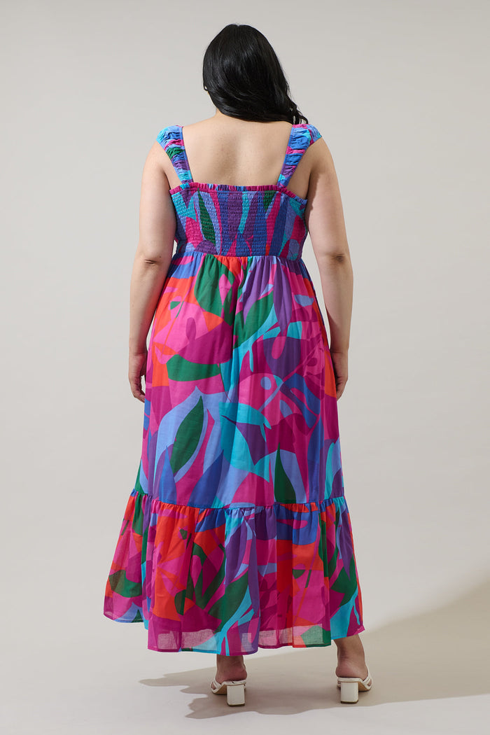 Vemmy Abstract Tayla Smocked Maxi Dress Curve