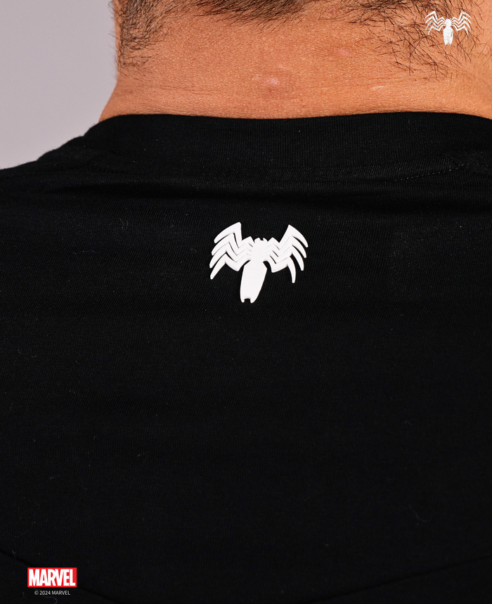 VENOM Essentials Long Sleeve - Black