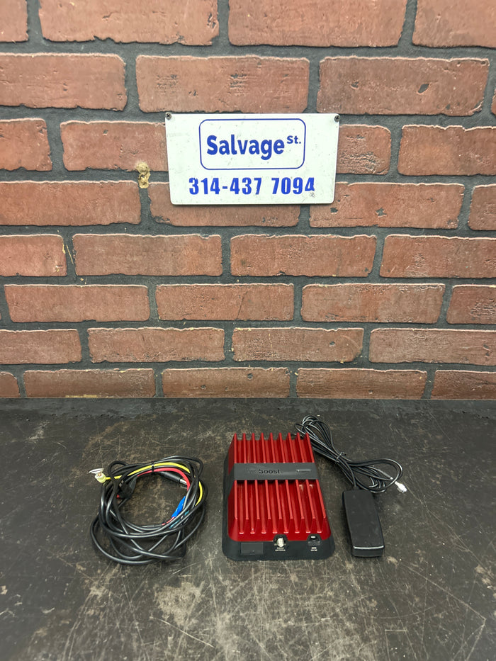 weBoost Drive Reach OTR Vehicle Truck Car Cell Phone Signal Booster - 470154