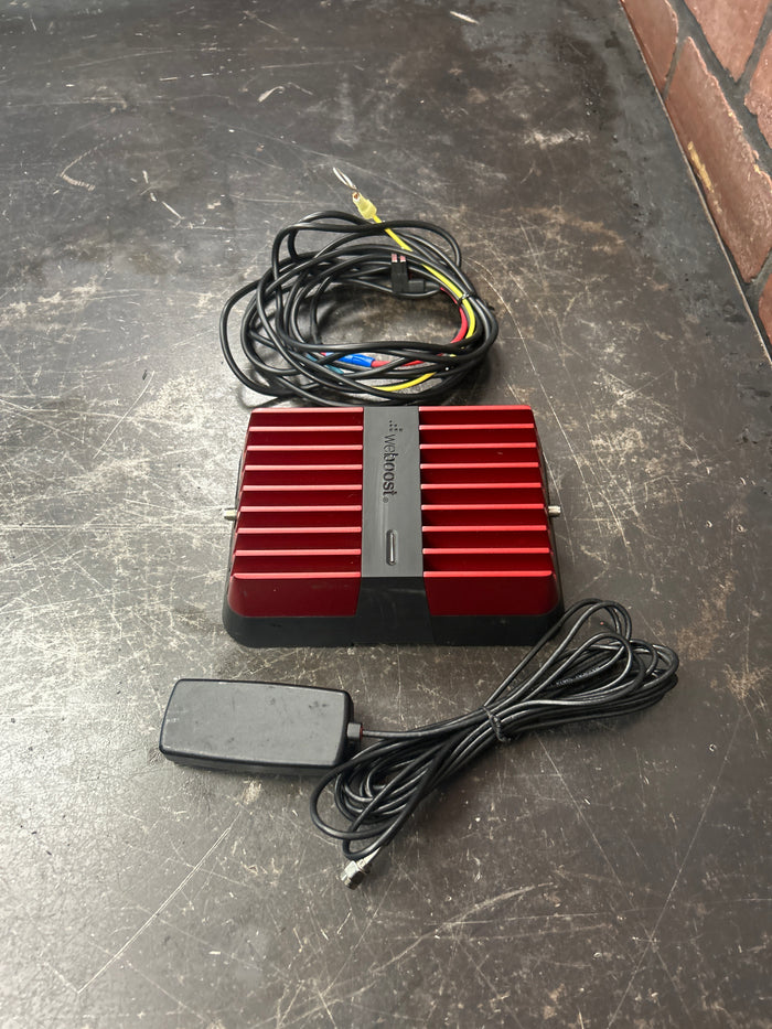 weBoost Drive Reach OTR Vehicle Truck Car Cell Phone Signal Booster - 470154