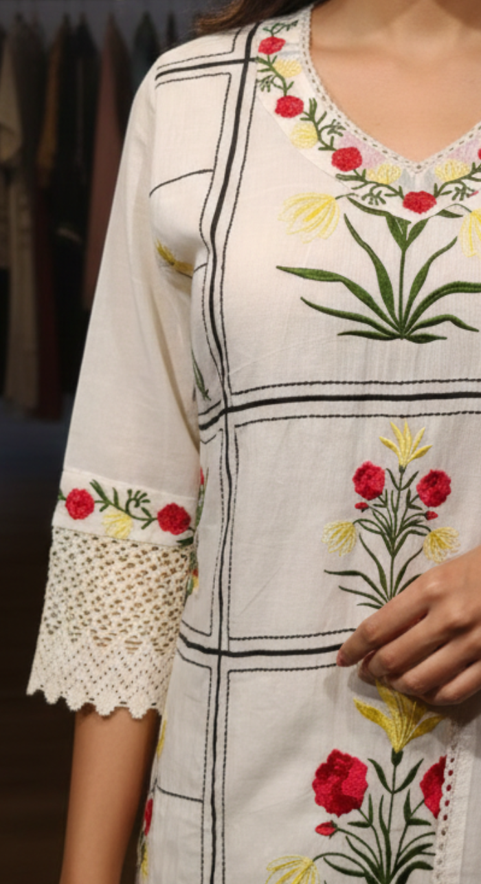 Zeenat Viraasat Kurti Set